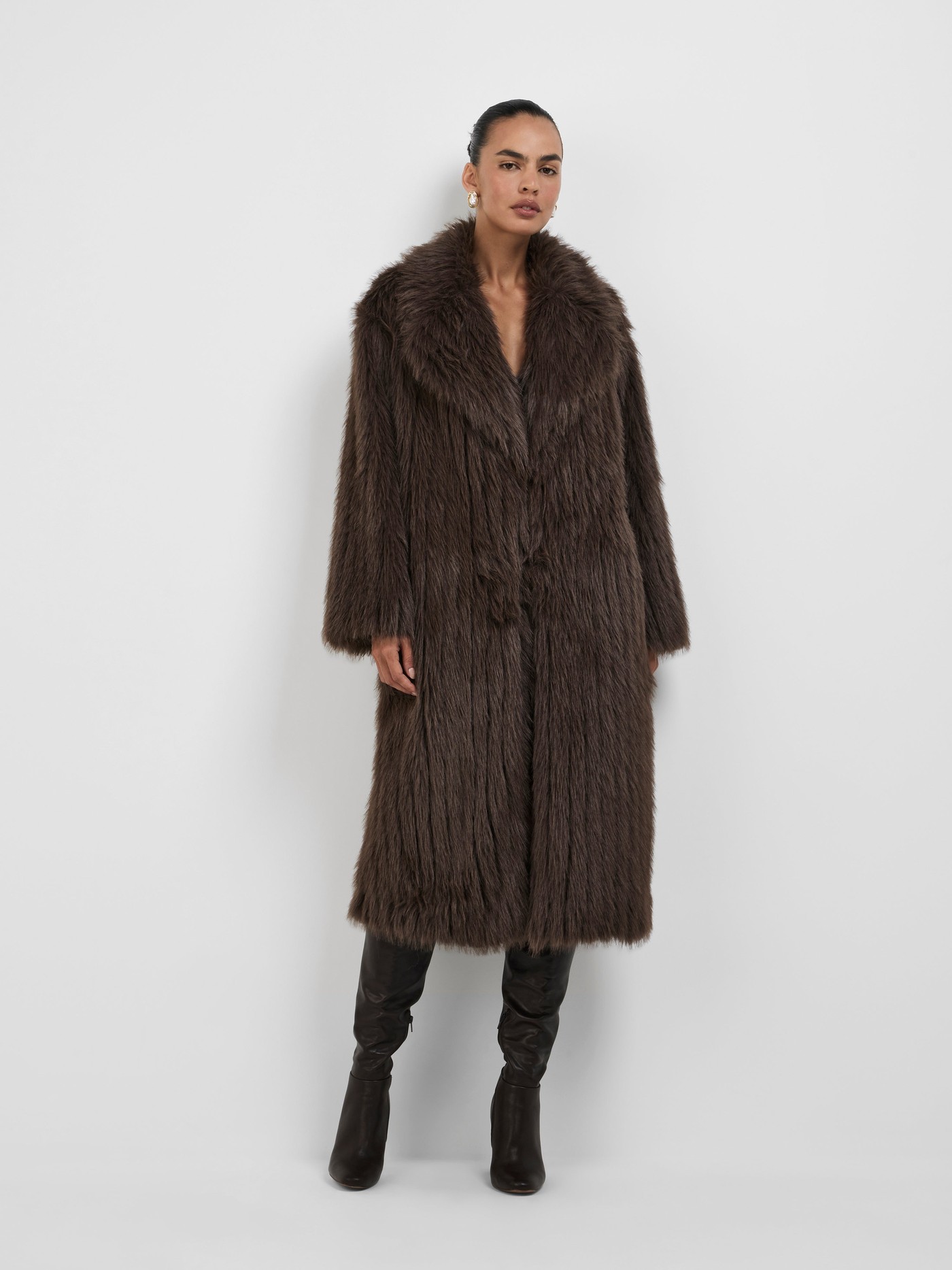 EVE COAT view 3